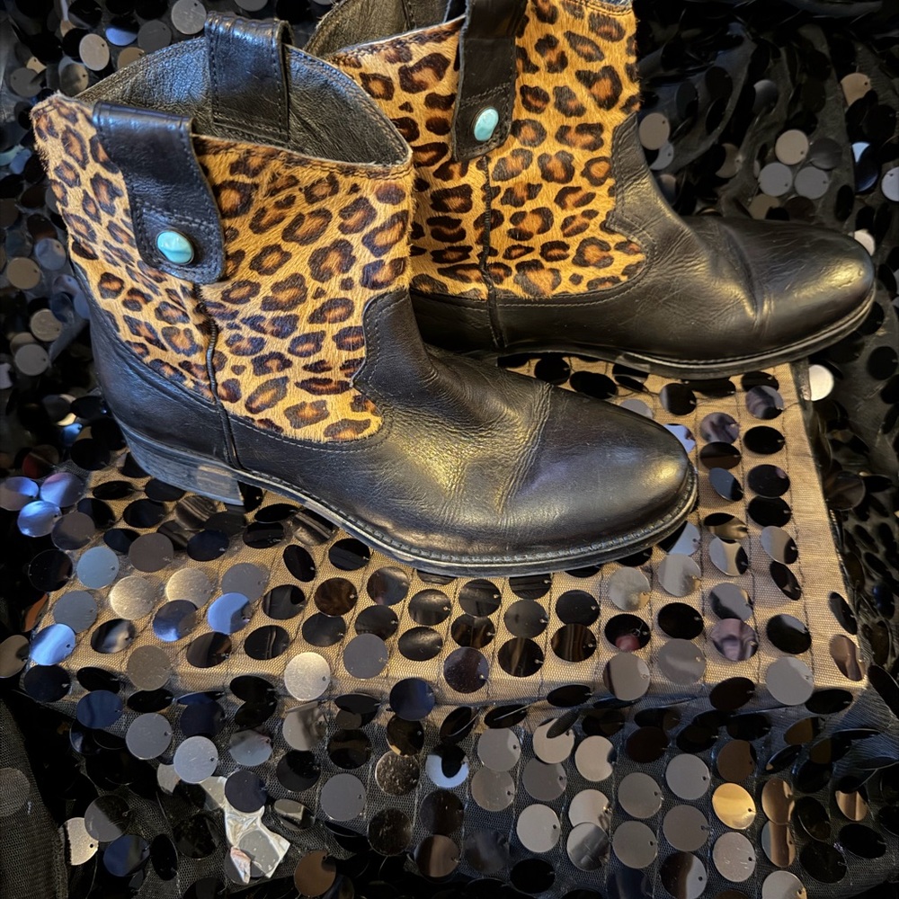 Vero Cuoio Italian Leather Sole leather and fur vintage